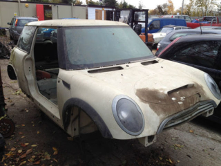 Illustration for article titled Unique BMW Mini Prototype Found On Ebay Proves Rover Origins